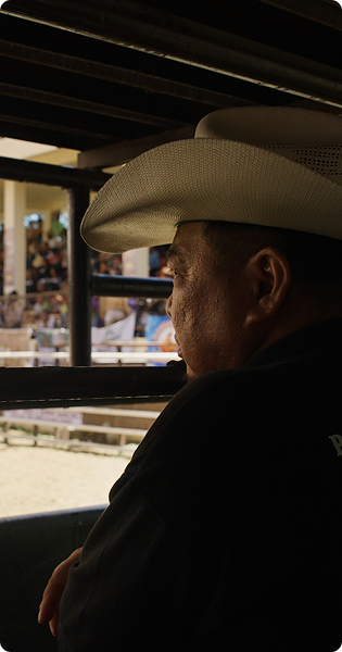 cowboys-of-masbate-carousel
